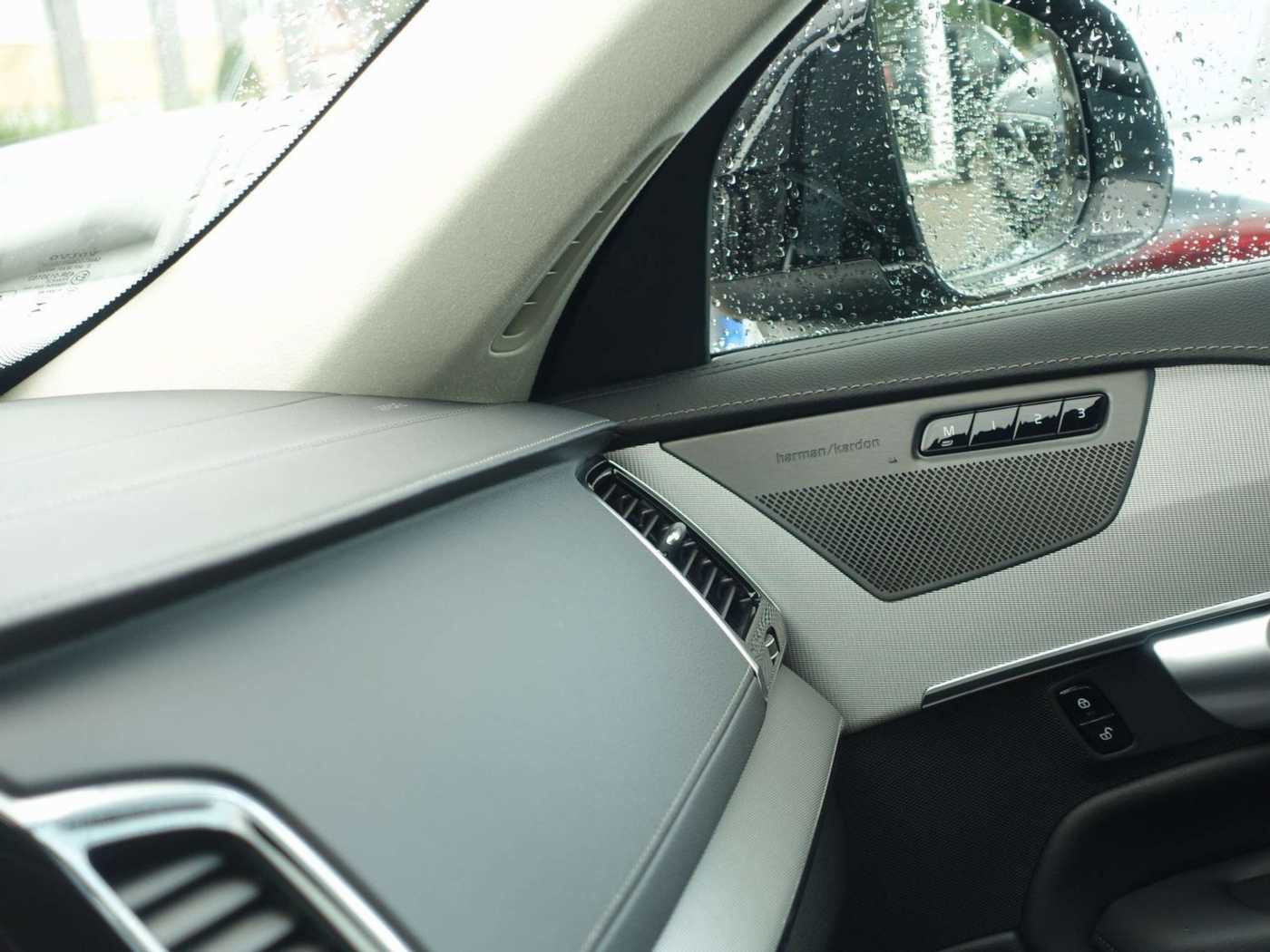 Volvo  Recharge Ultimate T8 AWD/360°Cam/AHK/Pilot