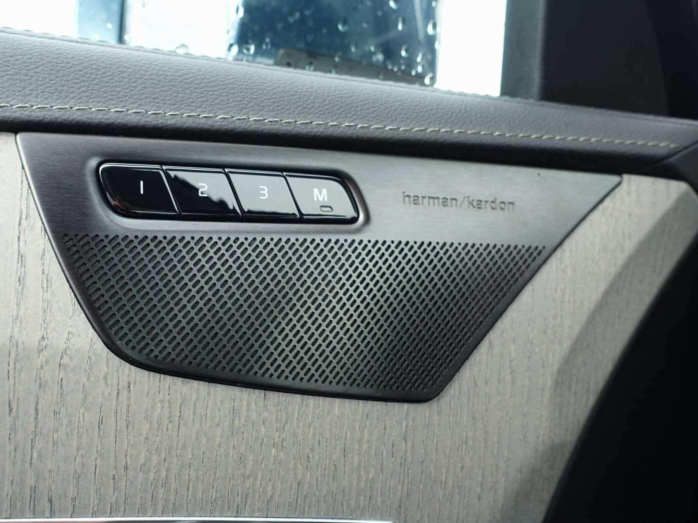 Volvo  Recharge Plus T8 AWD/FourC/360°Cam/Pano/LED
