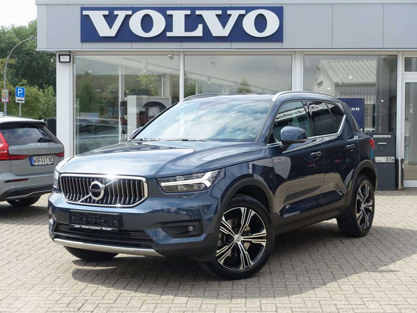 Volvo  D4 AWD Inscription PANO/AHK/KAM/BLIS/SHZ