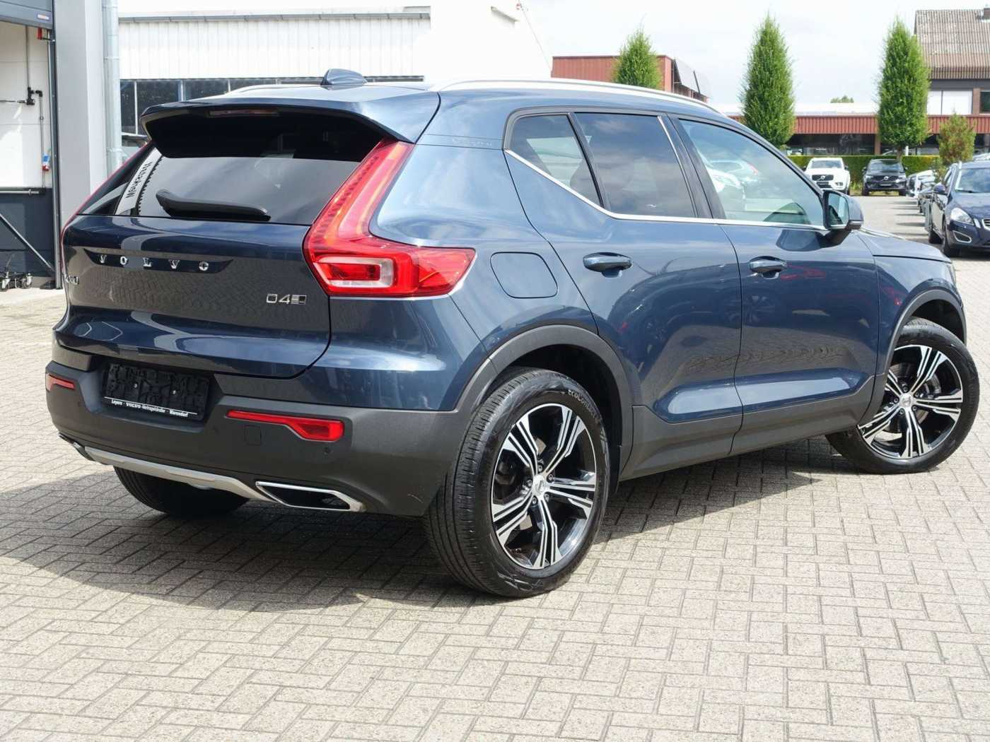Volvo  D4 AWD Inscription PANO/AHK/KAM/BLIS/SHZ