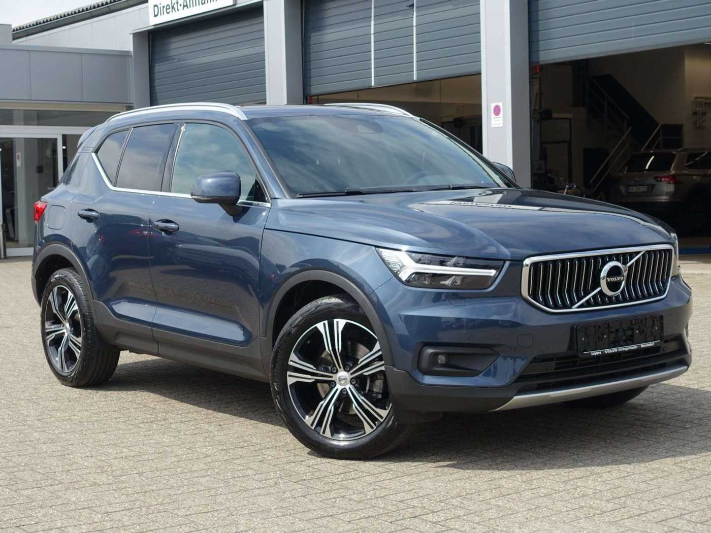 Volvo  D4 AWD Inscription PANO/AHK/KAM/BLIS/SHZ