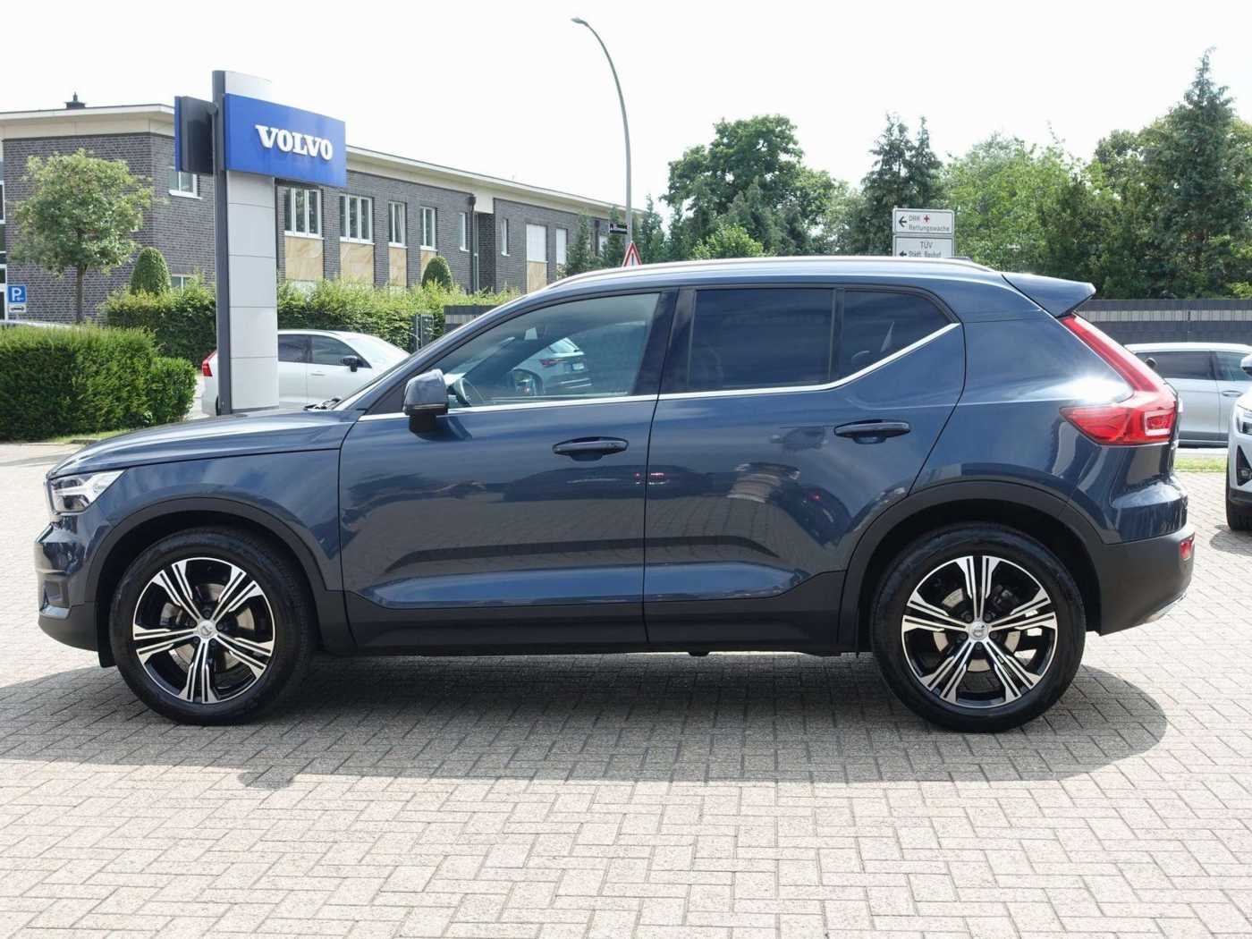 Volvo  D4 AWD Inscription PANO/AHK/KAM/BLIS/SHZ
