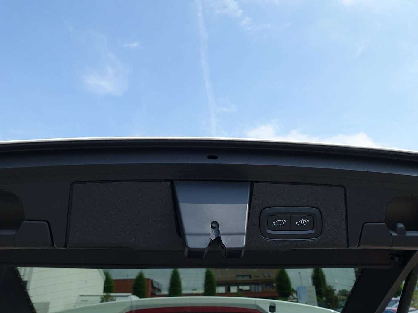 Volvo  T6 AWD Inscription Expr. AHK/W-Paket/ACC