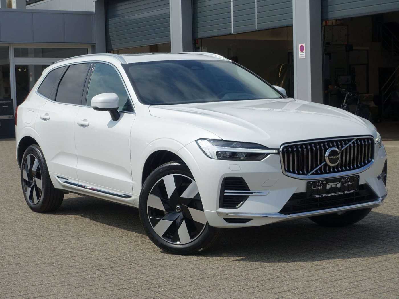 Volvo  T6 AWD Inscription Expr. AHK/W-Paket/ACC