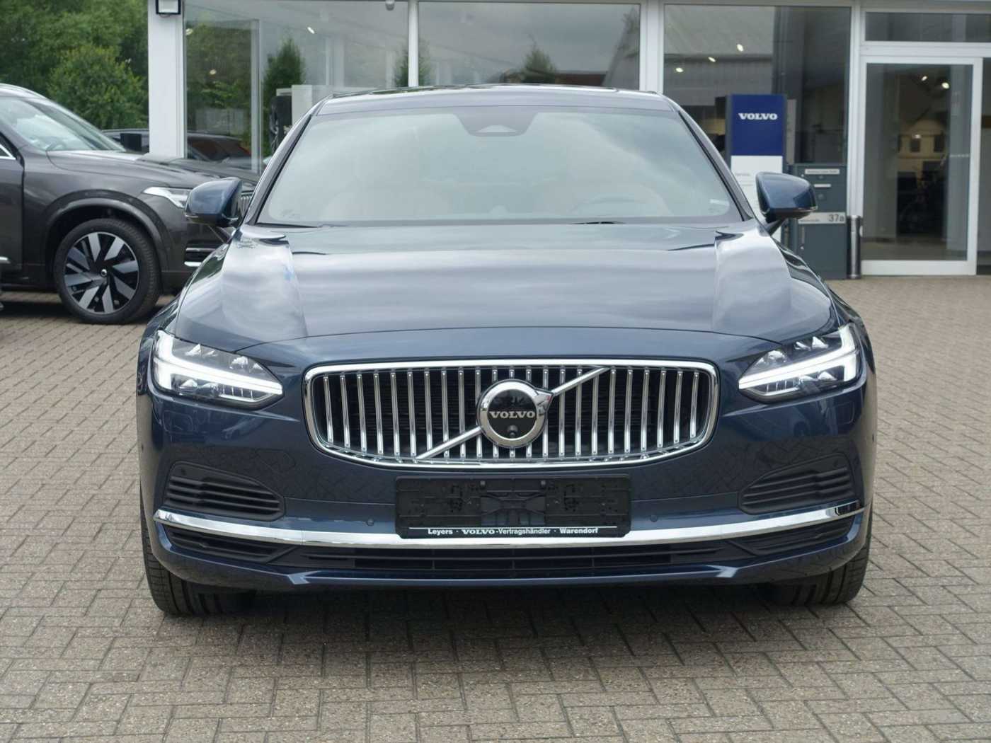 Volvo  Recharge Ultimate Brigh T8 AWD B&W/PANO/LUFT