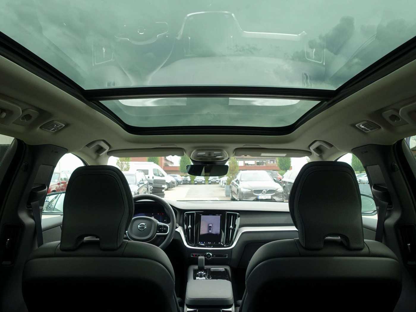 Volvo  Ultra T6 AWD Plug-in Hybrid/360°Cam/AHK/BLIS