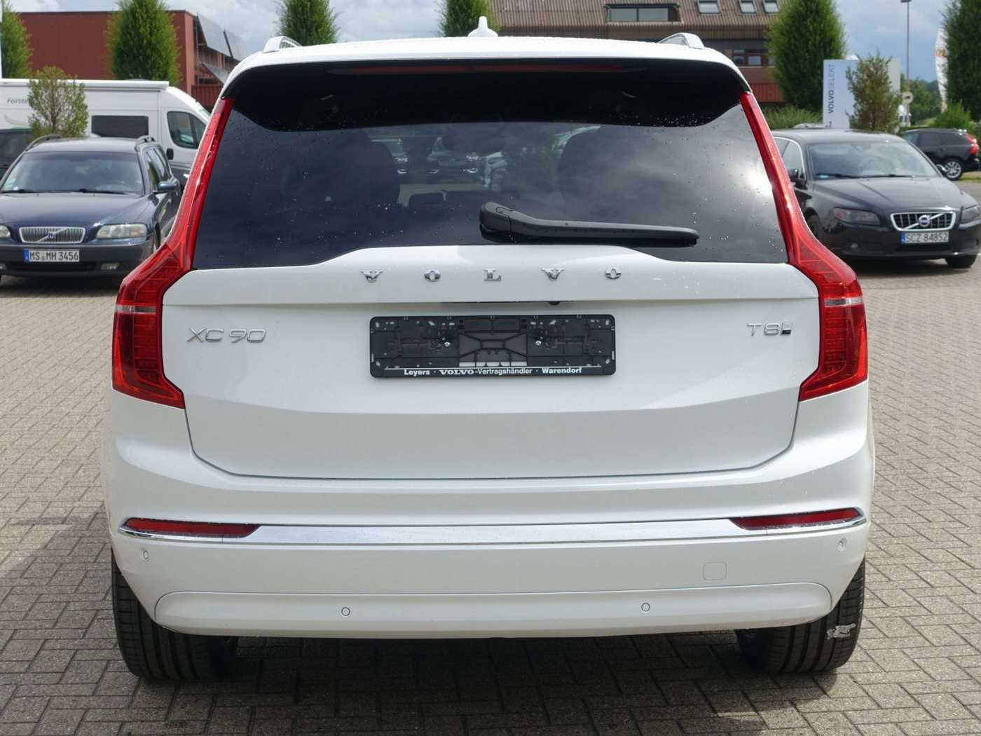 Volvo  Plus Bright T8 AWD Plug-in Hybrid PANO/B&W
