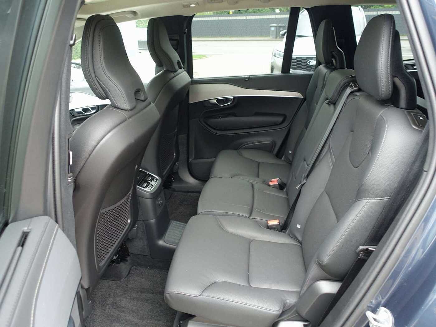 Volvo  Ultra T8 AWD Plug-in Hybrid/360°Cam/AHK/22'