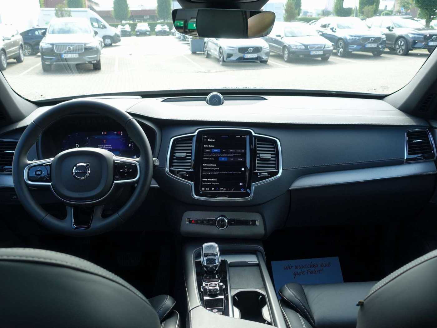 Volvo  Plus T8 AWD Plug-in Hybrid/FourC/AHK/B&W