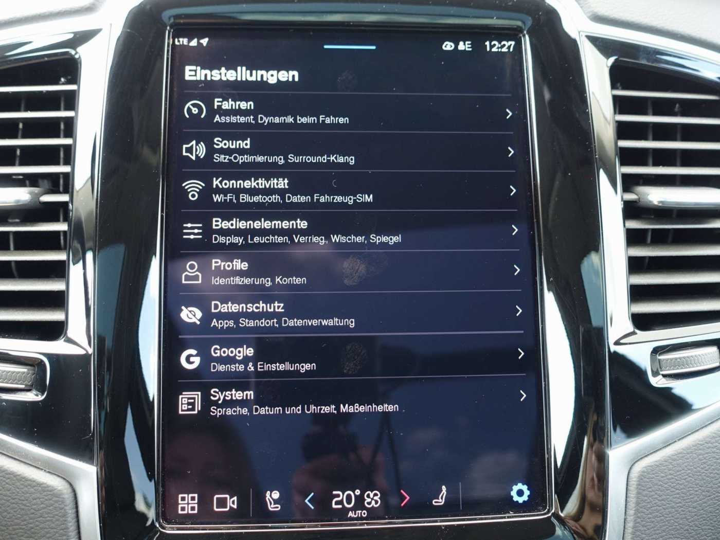 Volvo  Plus T8 AWD Plug-in/360°Cam/HeadUp/Panorama