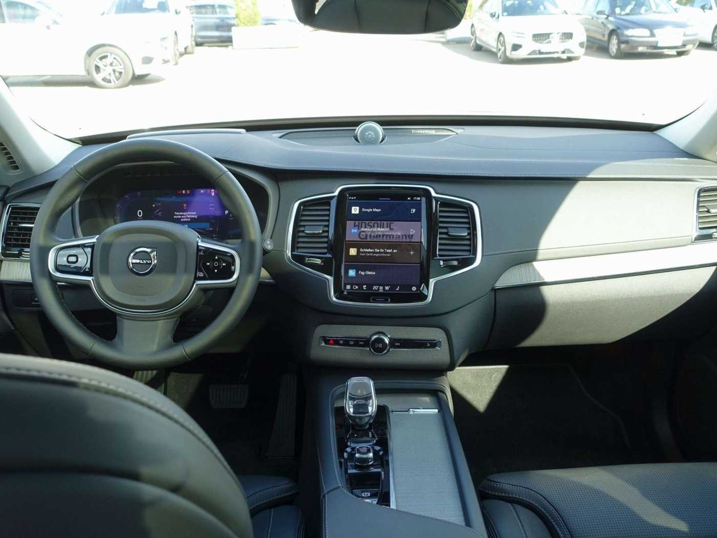Volvo  T8 AWD Plug-in Hybrid/FourC/HeadUp/AHK/B&W