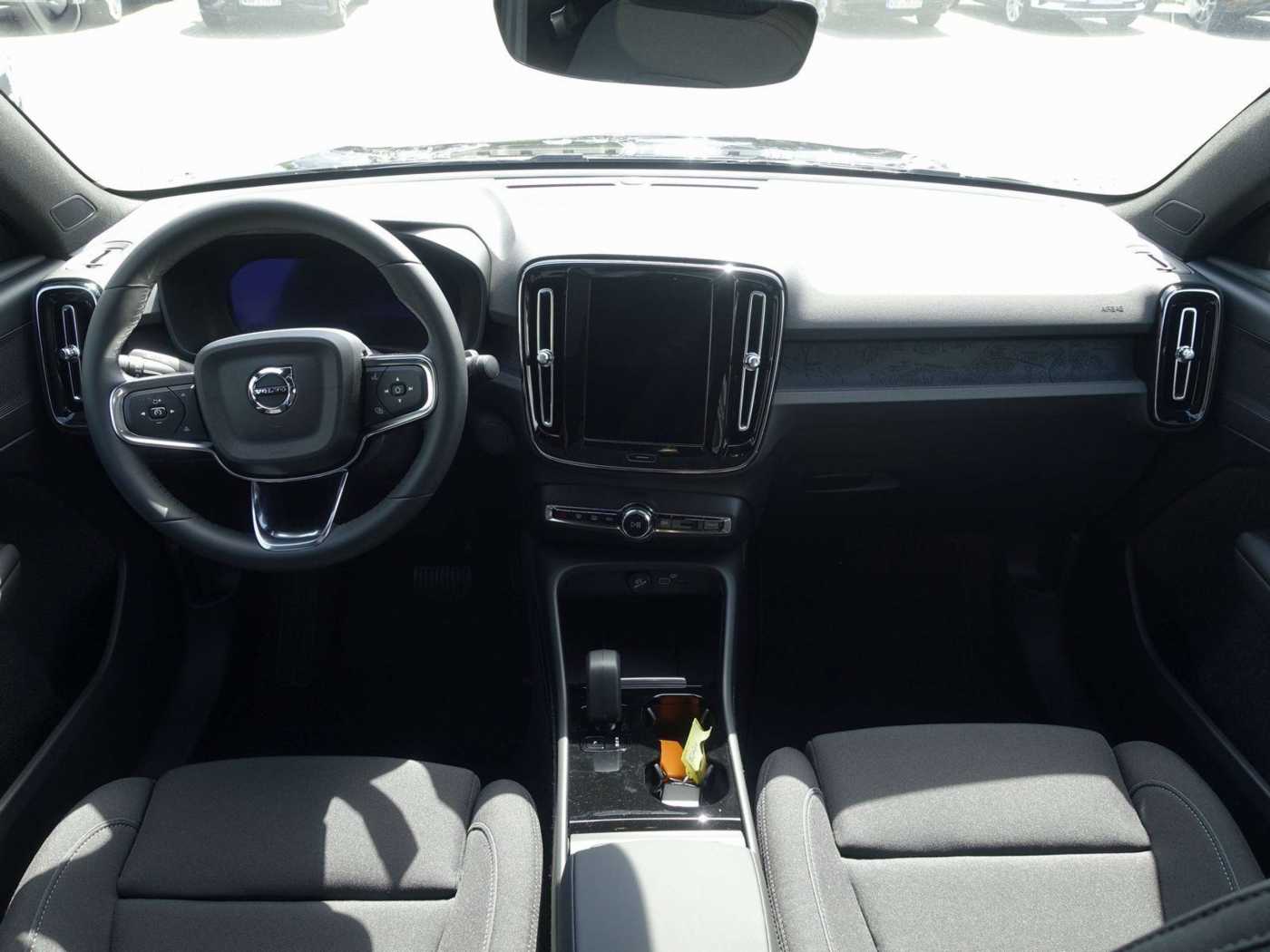 Volvo  Recharge Single Motor Extended Range/Pano