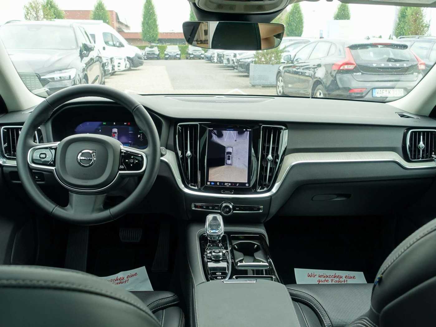 Volvo  Plus Dark T6 AWD Plug-in Hybrid PANO/AHK/360