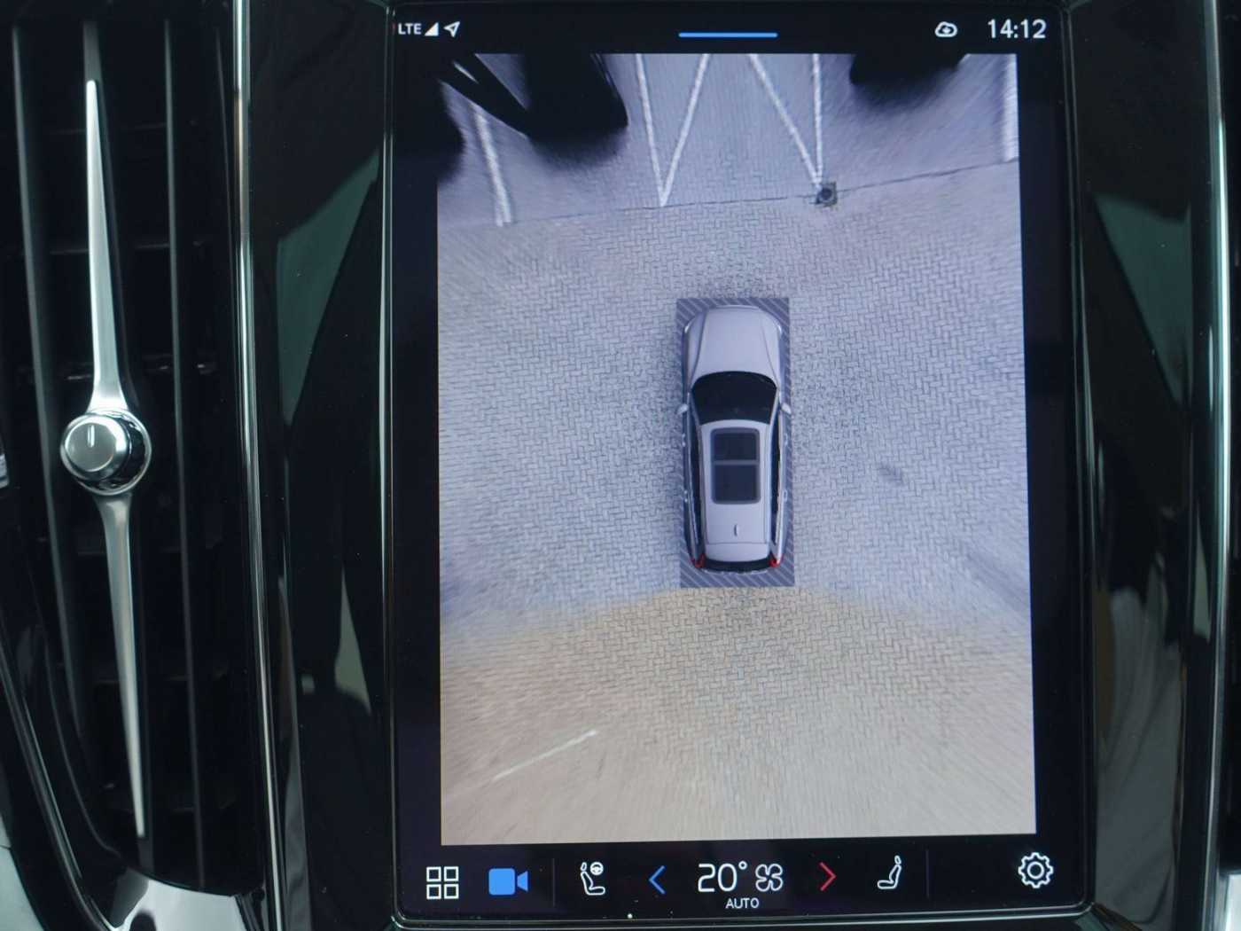 Volvo  Plus Dark T6 AWD Plug-in Hybrid PANO/AHK/360