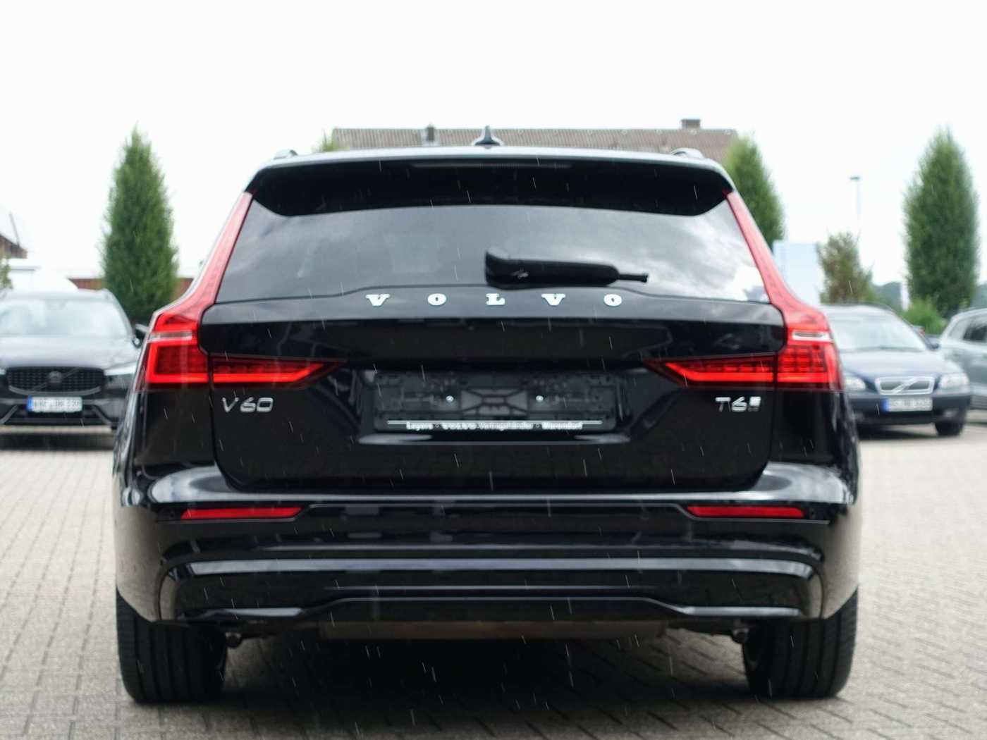 Volvo  Plus Dark T6 AWD Plug-in Hybrid PANO/AHK/360
