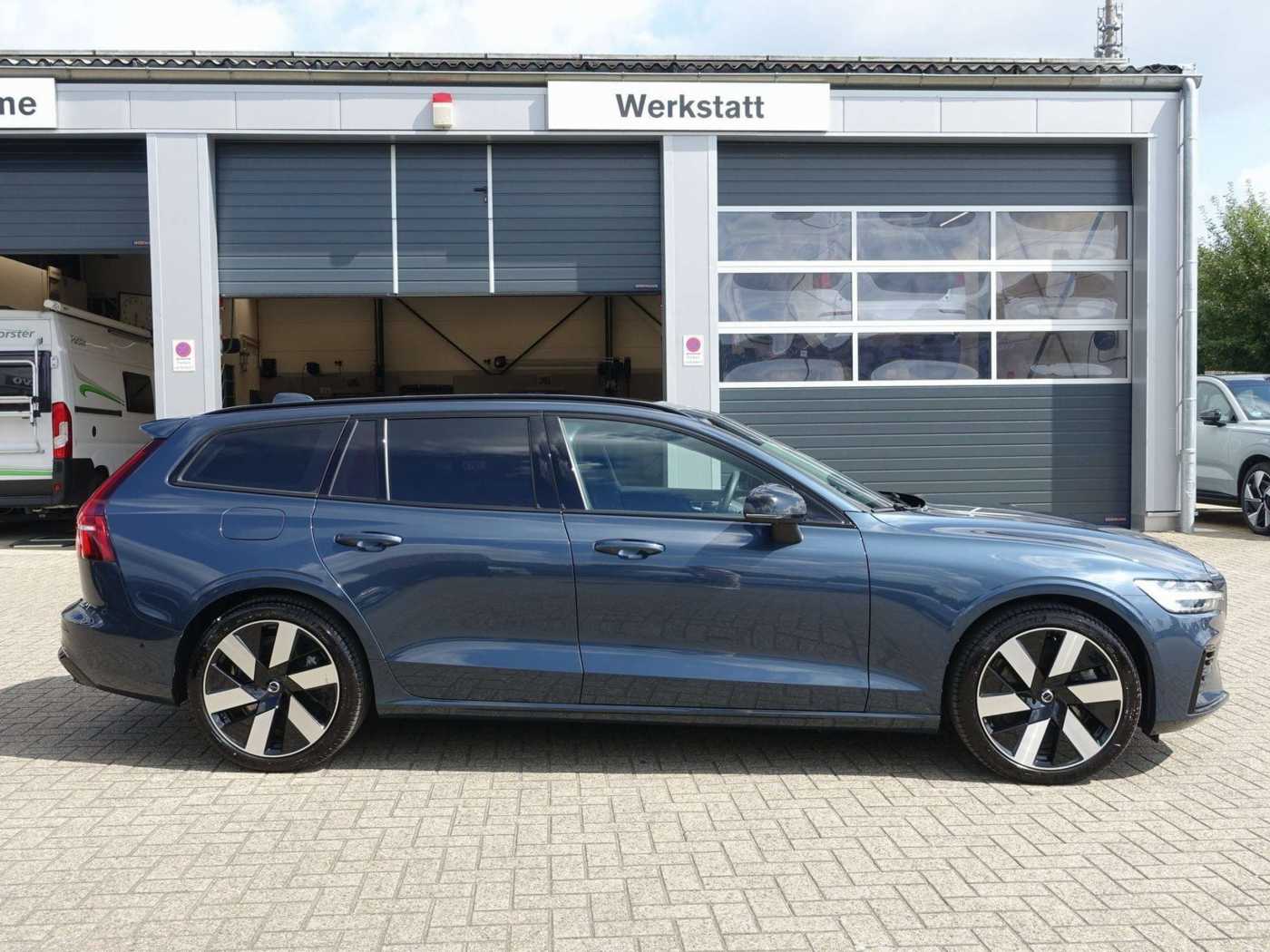 Volvo  Ultra T8 AWD Recharge B&W/360°/AHK/MASSAGE