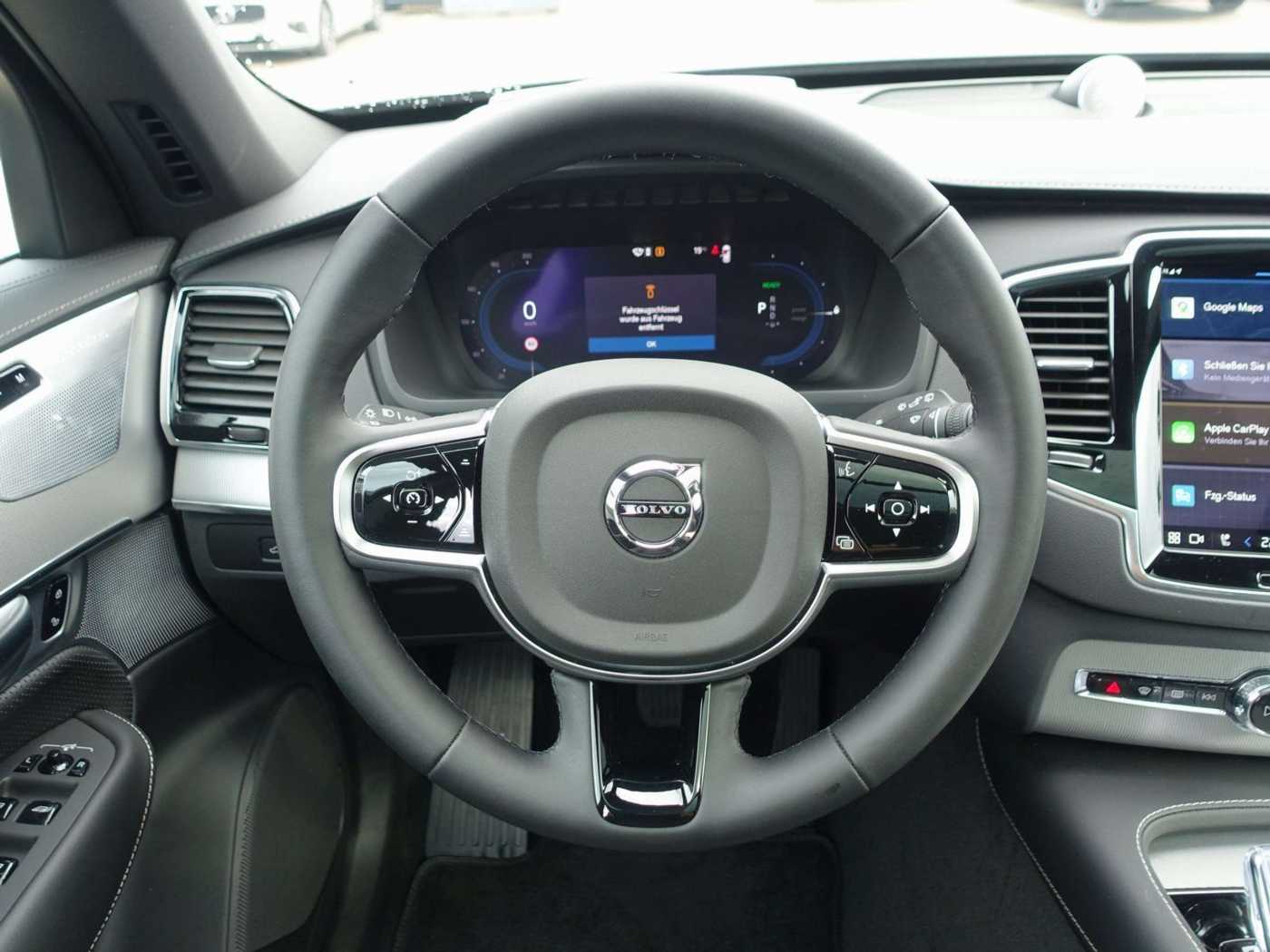Volvo  Plus Bright T8 AWD Plug-in Hybrid PANO/B&W