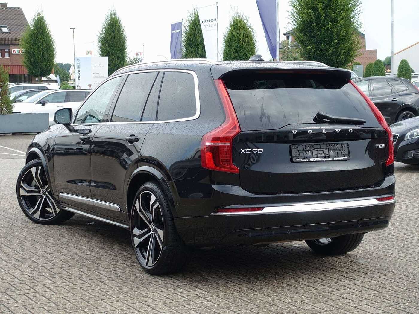 Volvo  Plus Bright T8 AWD Plug-in Hybrid PANO/B&W