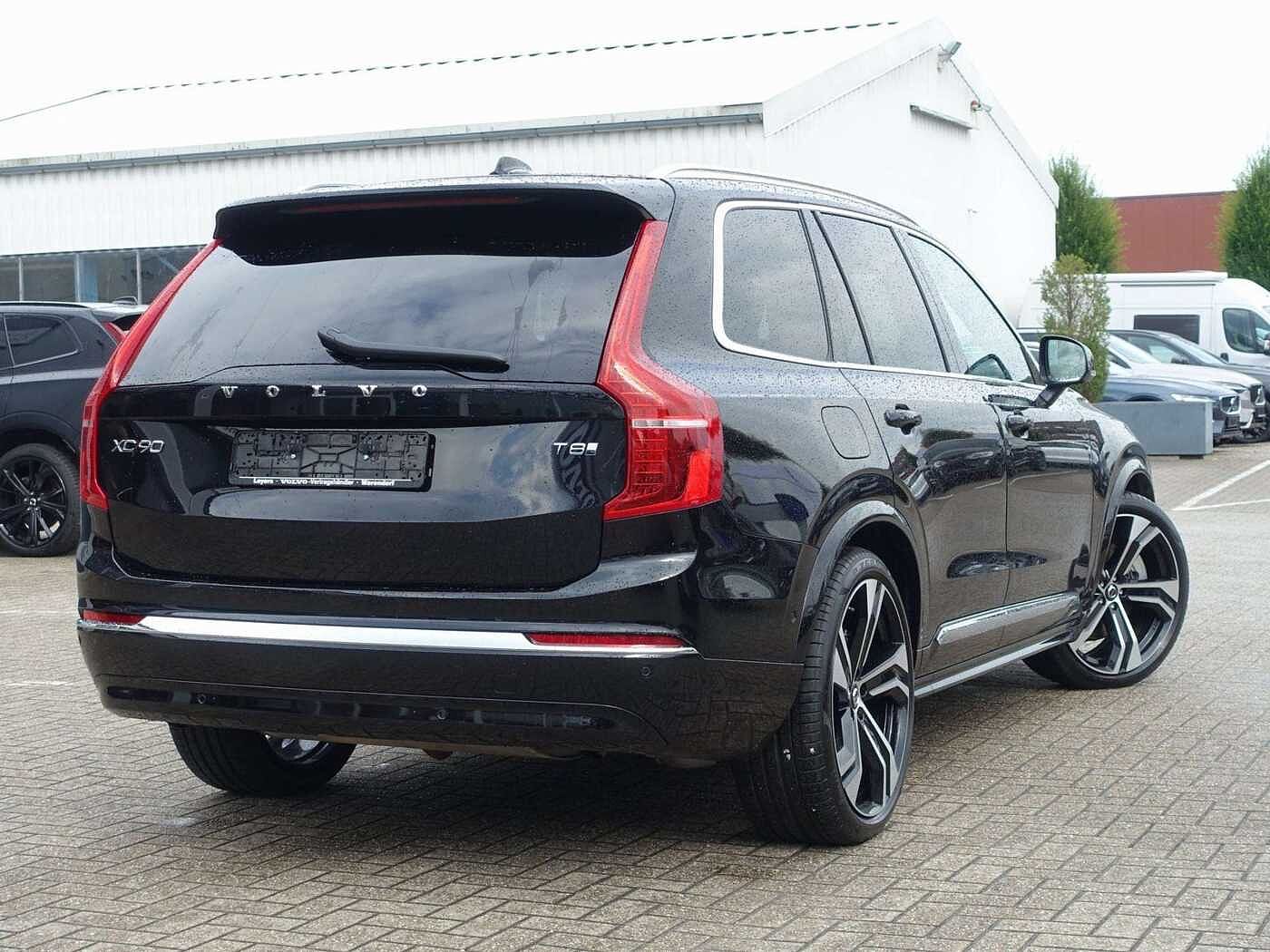 Volvo  Plus Bright T8 AWD Plug-in Hybrid PANO/B&W