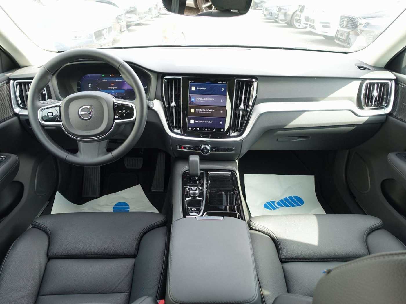 Volvo  Plus Dark T6 AWD Plug-in Hybrid KAMERA/BLIS