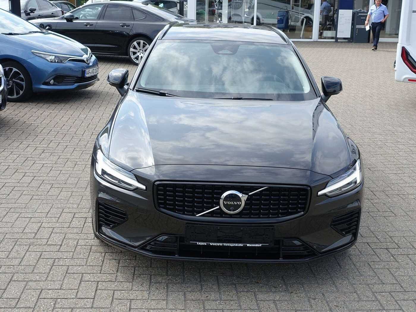 Volvo  Plus Dark T6 AWD Plug-in Hybrid KAMERA/BLIS