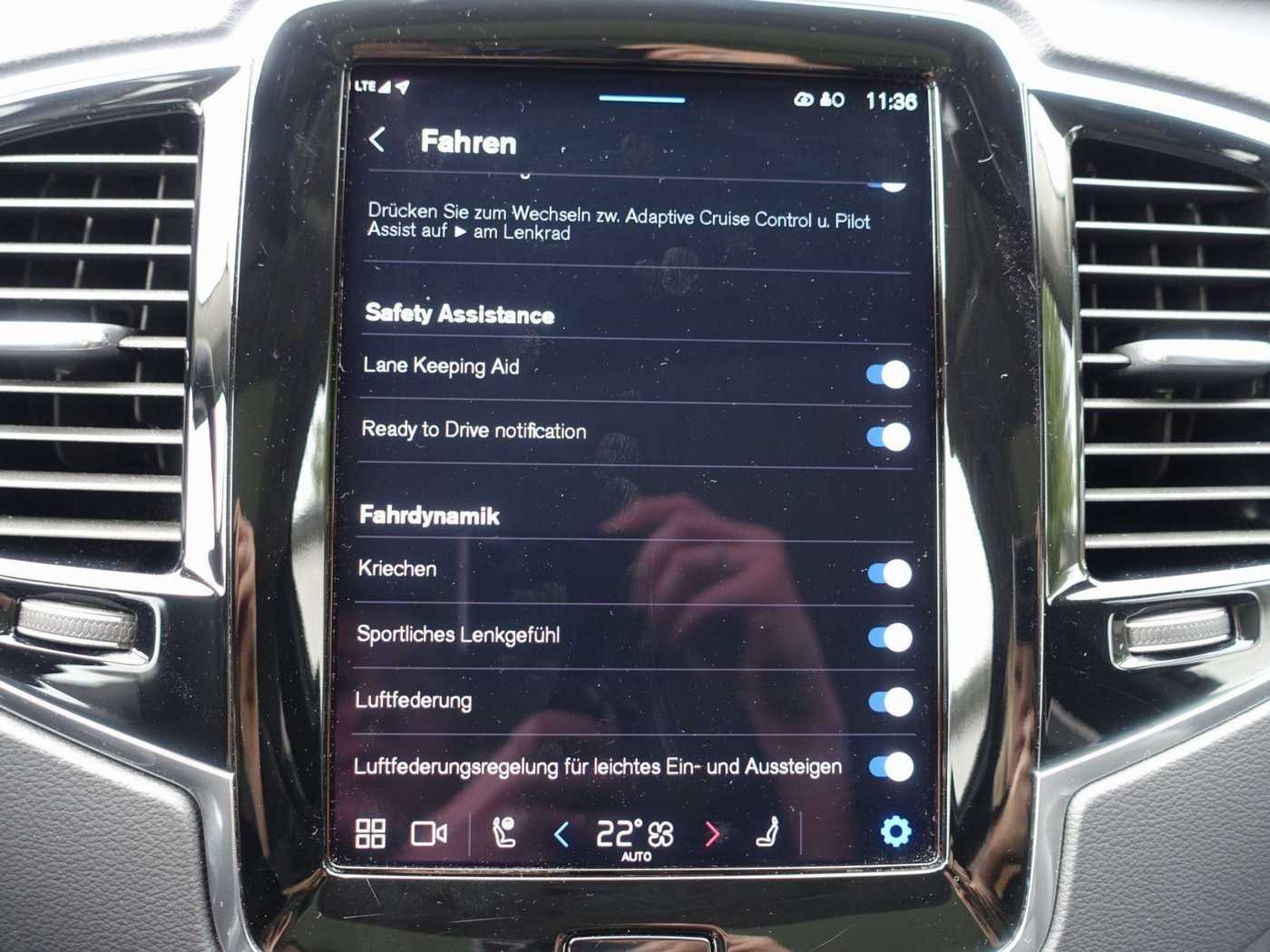 Volvo  T8 Recharge AWD Ultimate Bright FOUR-C/B&W