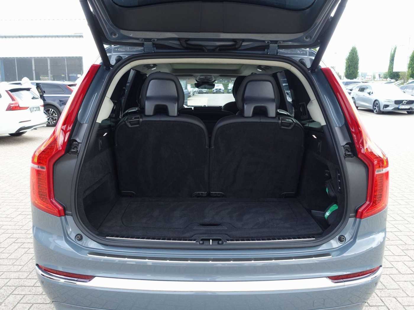 Volvo  T8 Recharge AWD Ultimate Bright FOUR-C/B&W