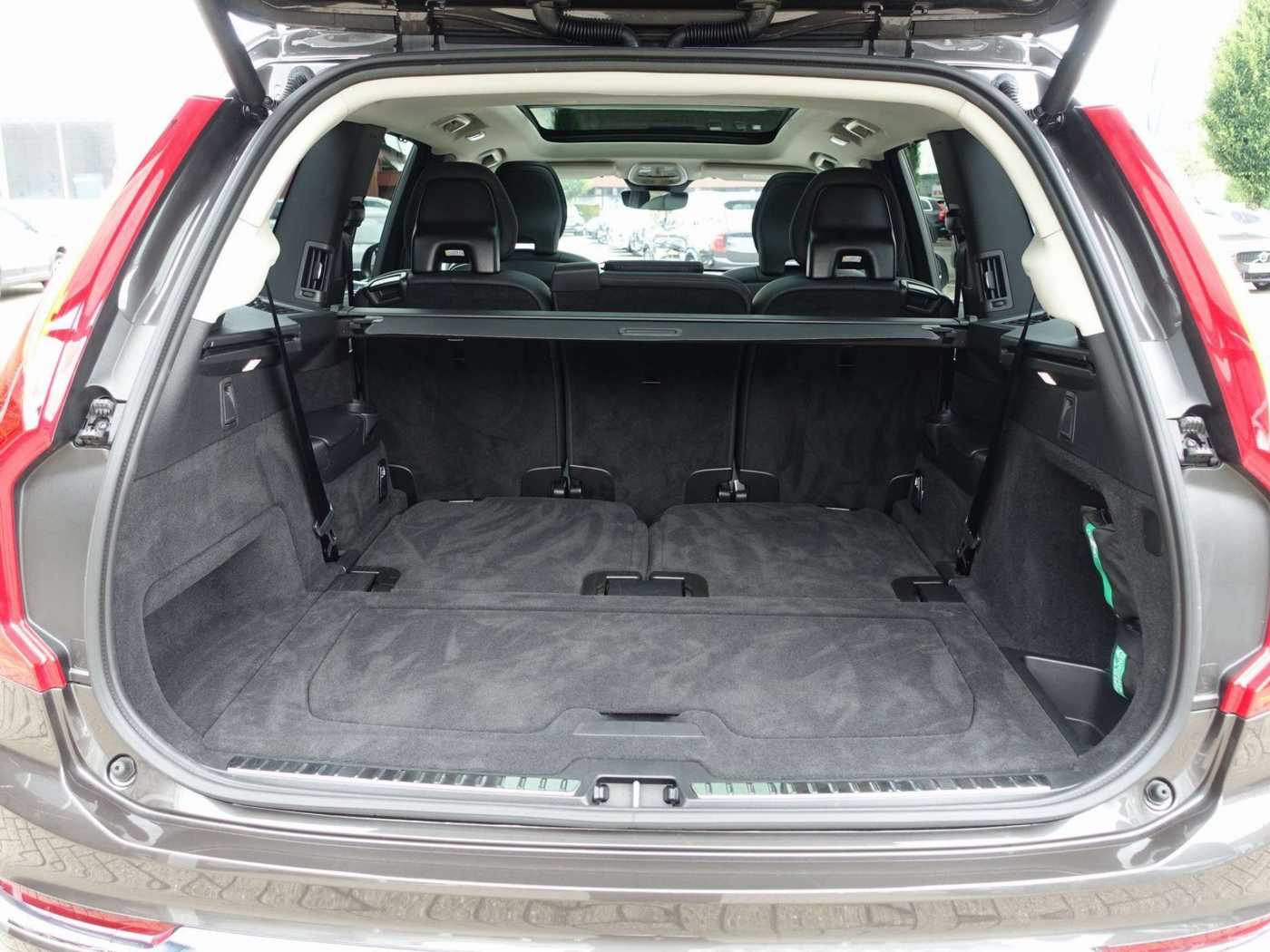 Volvo  Plus Bright T8 AWD Plug-in Hybrid PANO/360°