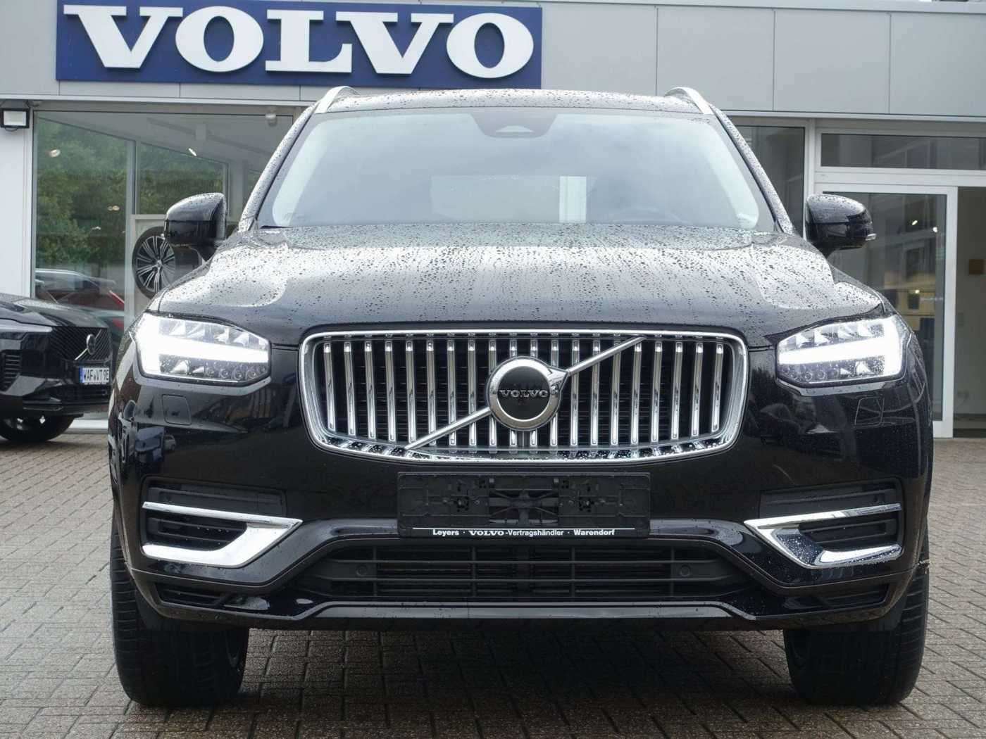 Volvo  Ultra T8 AWD Plug-in Hybrid Pano/HeadUp/H&K