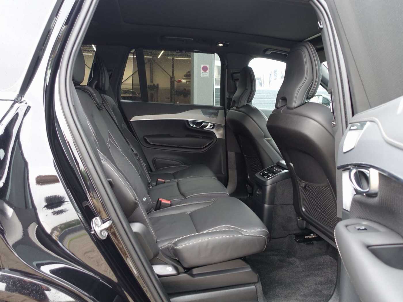 Volvo  T8 AWD Plug-in Hybrid Pano/AHK/B&W/Four-C
