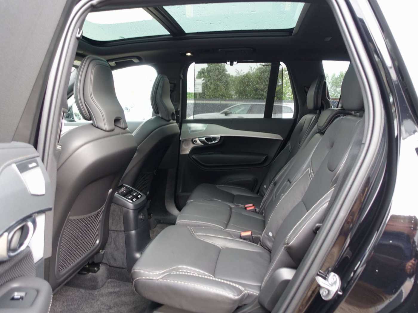 Volvo  T8 AWD Plug-in Hybrid Pano/AHK/B&W/Four-C