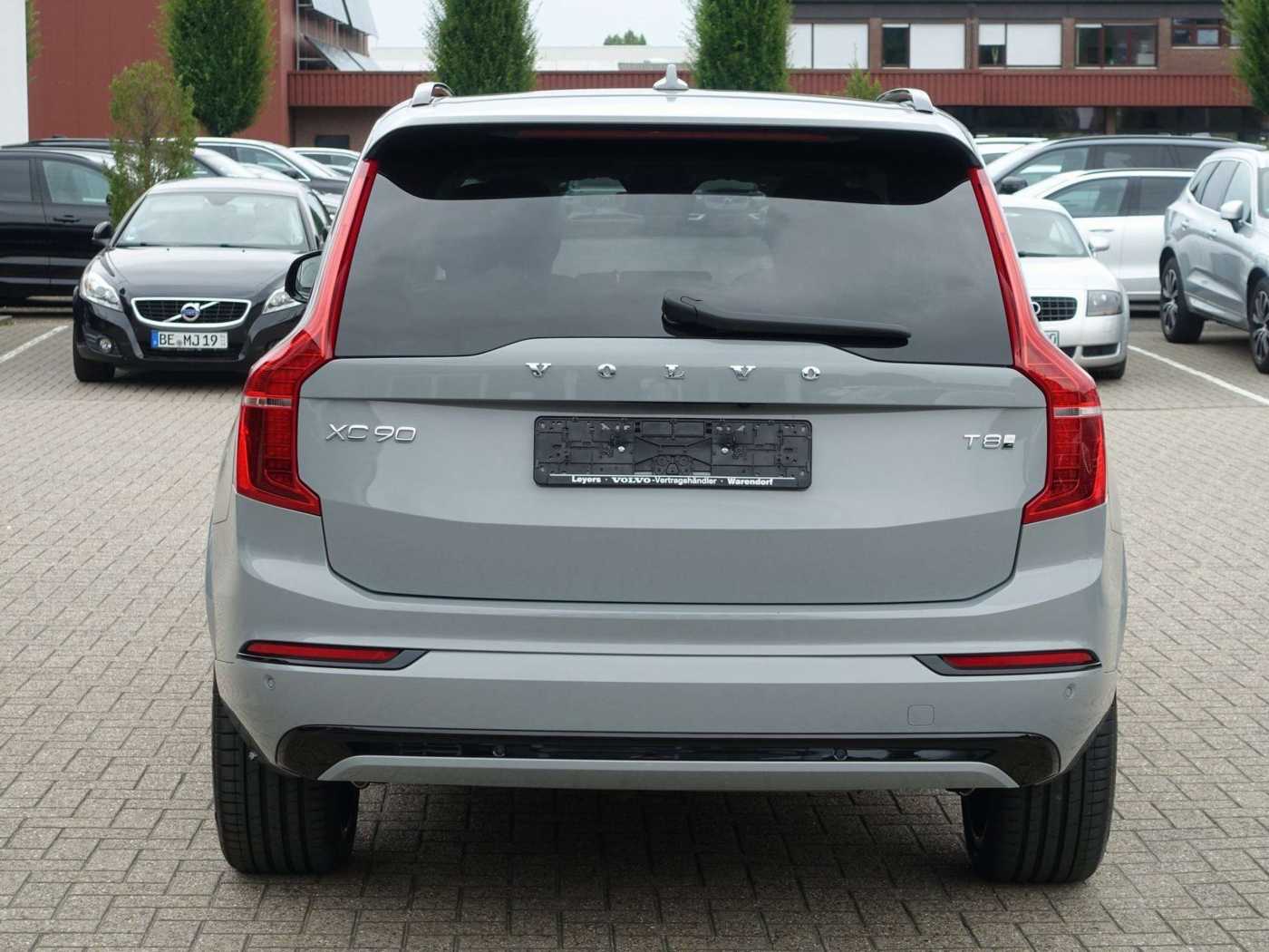 Volvo  Ultra T8 AWD Plug-inHybrid Pano/22'/Massage
