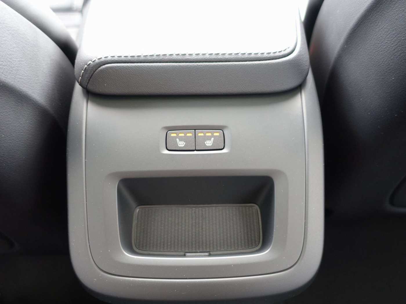 Volvo  Recharge Plus T8 AWD/FourC/Pano. /Memory/LED