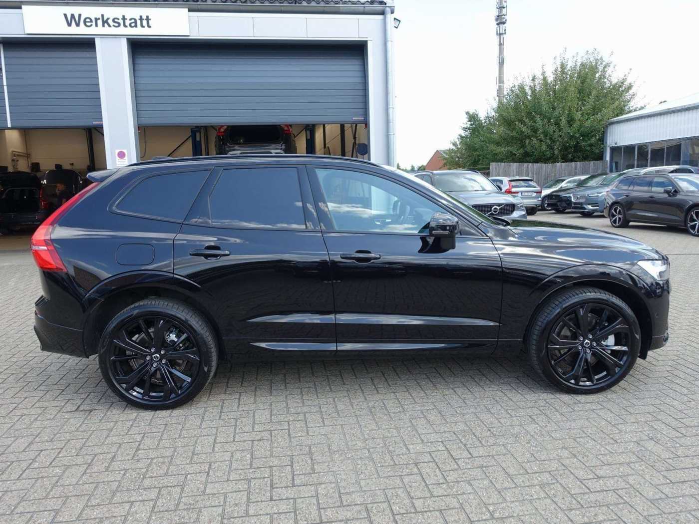 Volvo  Black Edition Plus T8 AWD/FourC/HeadUp/360°