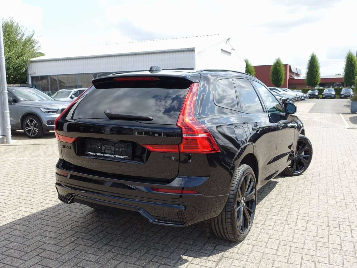 Volvo  Black Edition Plus T8 AWD/FourC/HeadUp/360°