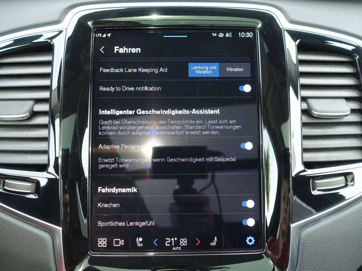Volvo  Recharge Ultimate T8 AWD/360°Cam/Pano/BLIS