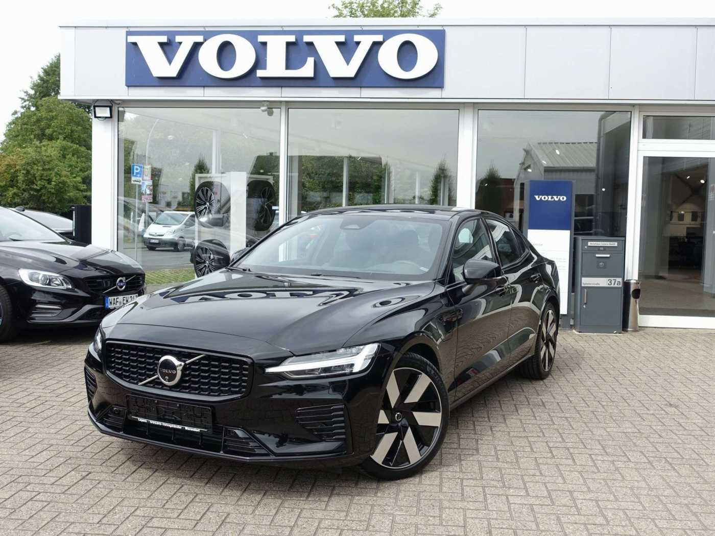 Volvo  Recharge Ultimate T8 AWD Leasing ab € 349,-