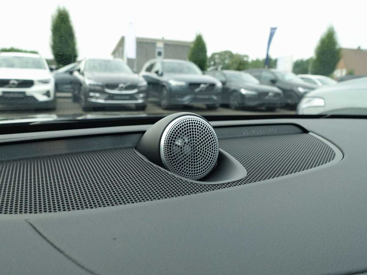 Volvo  Recharge Ultimate T8 AWD Leasing ab € 349,-