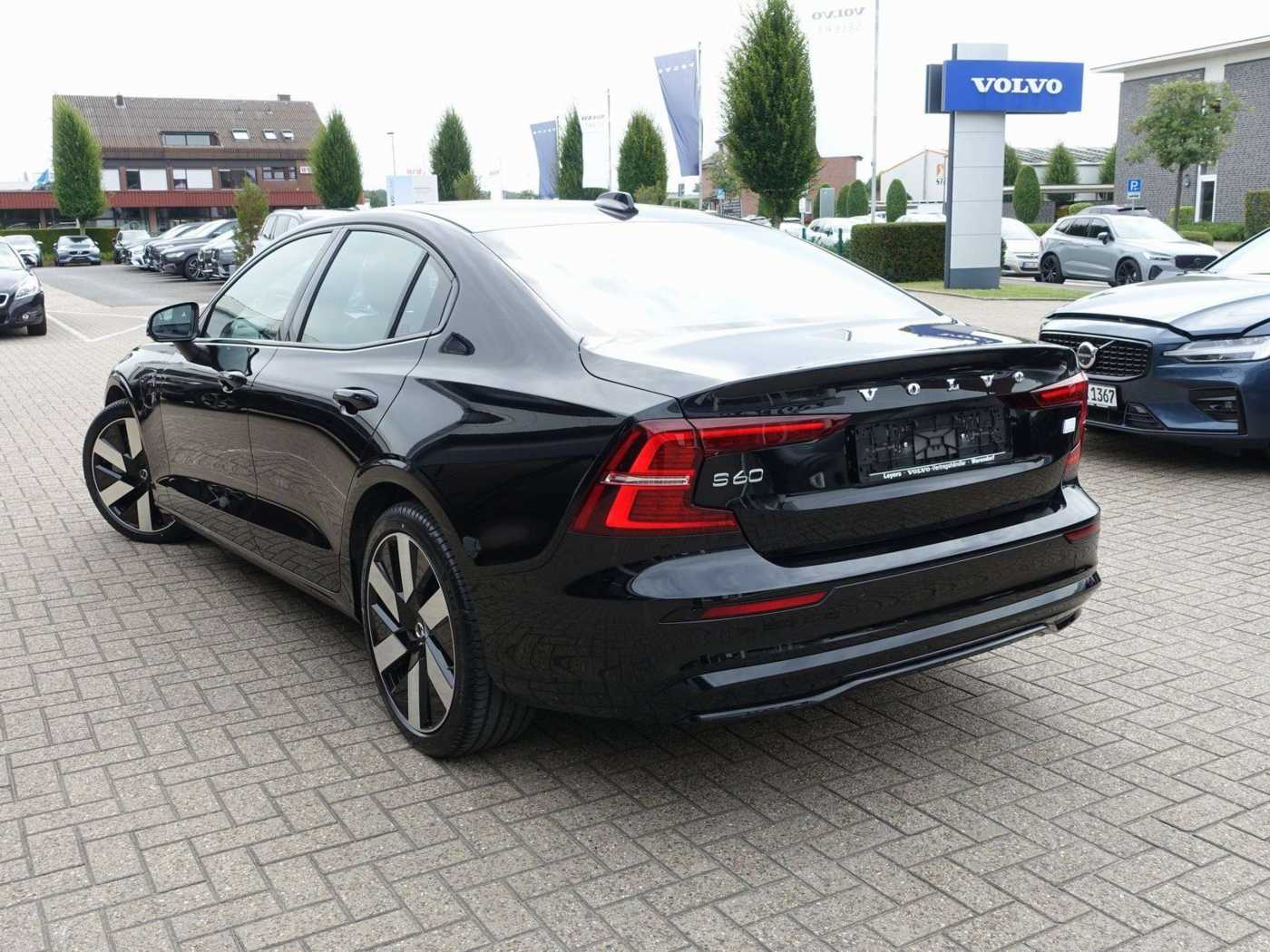 Volvo  Recharge Ultimate T8 AWD Leasing ab € 349,-