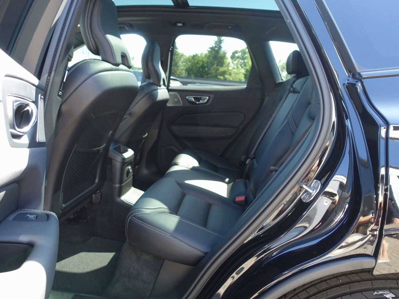 Volvo  Black Edition Plus T8 AWD/HeadUP/360°/BLS