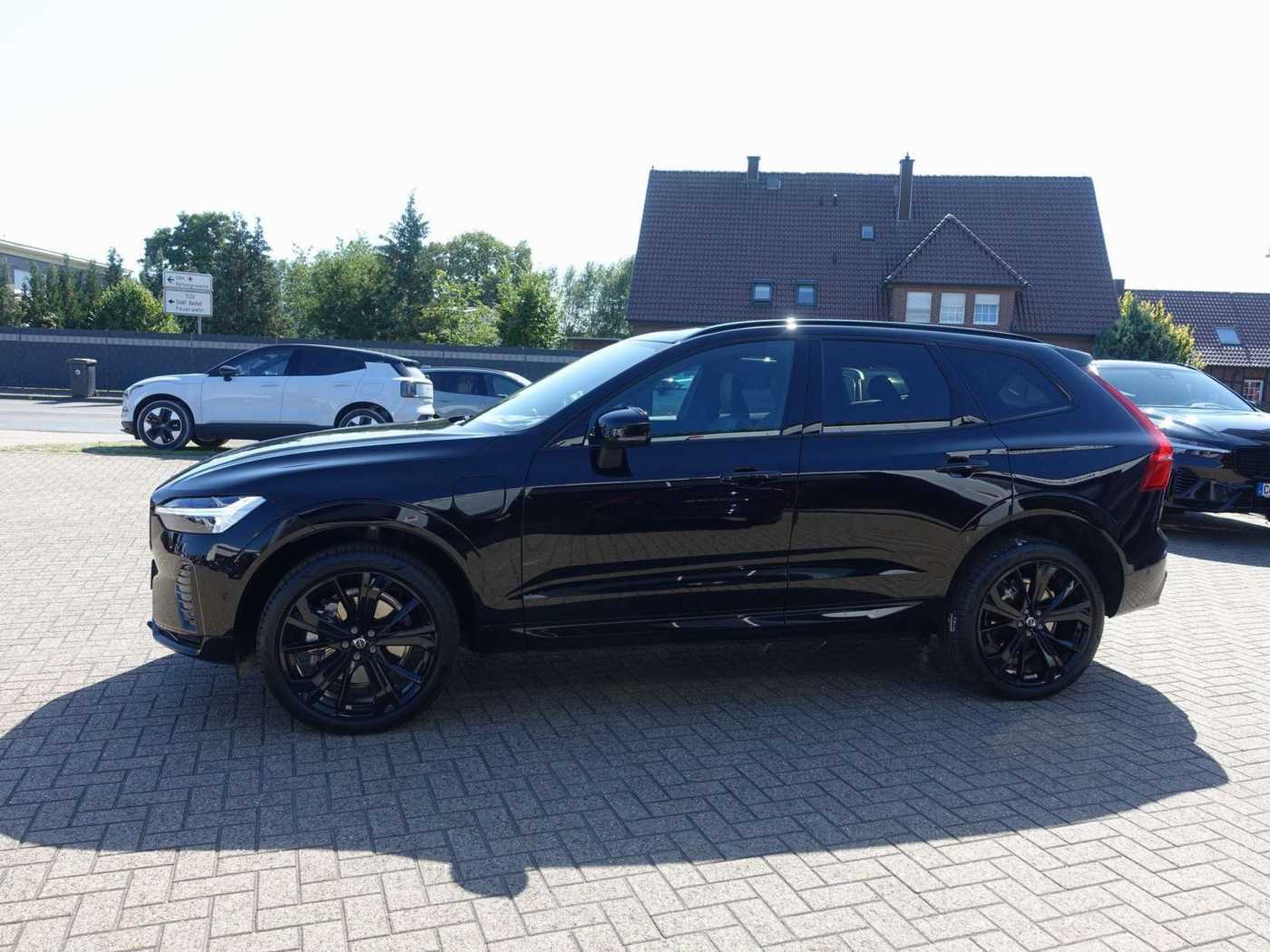 Volvo  Black Edition Plus T8 AWD/HeadUP/360°/BLS