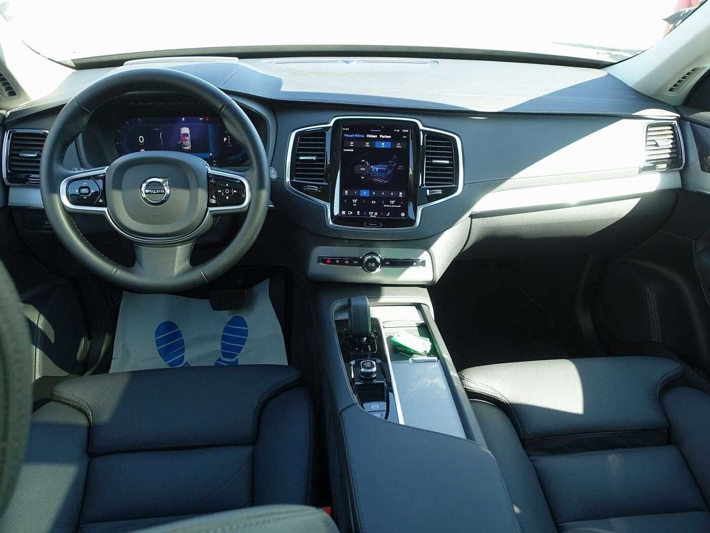 Volvo  Plus Dark T8 AWD Plug-in Hybrid/360°/HeadUP
