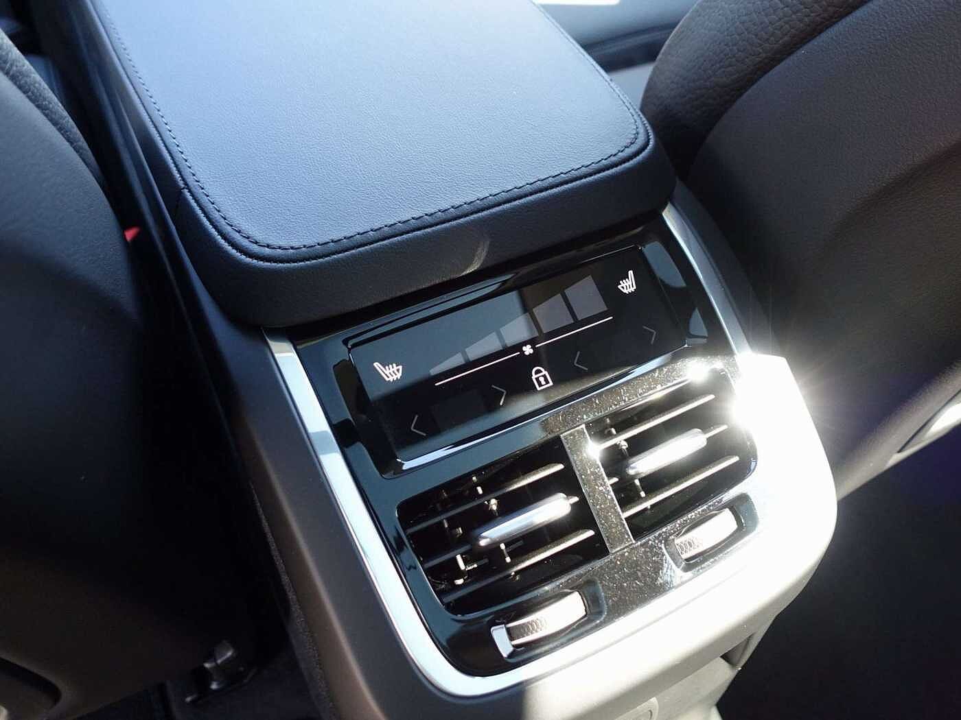 Volvo  Plus Dark T8 AWD Plug-in Hybrid/360°/HeadUP