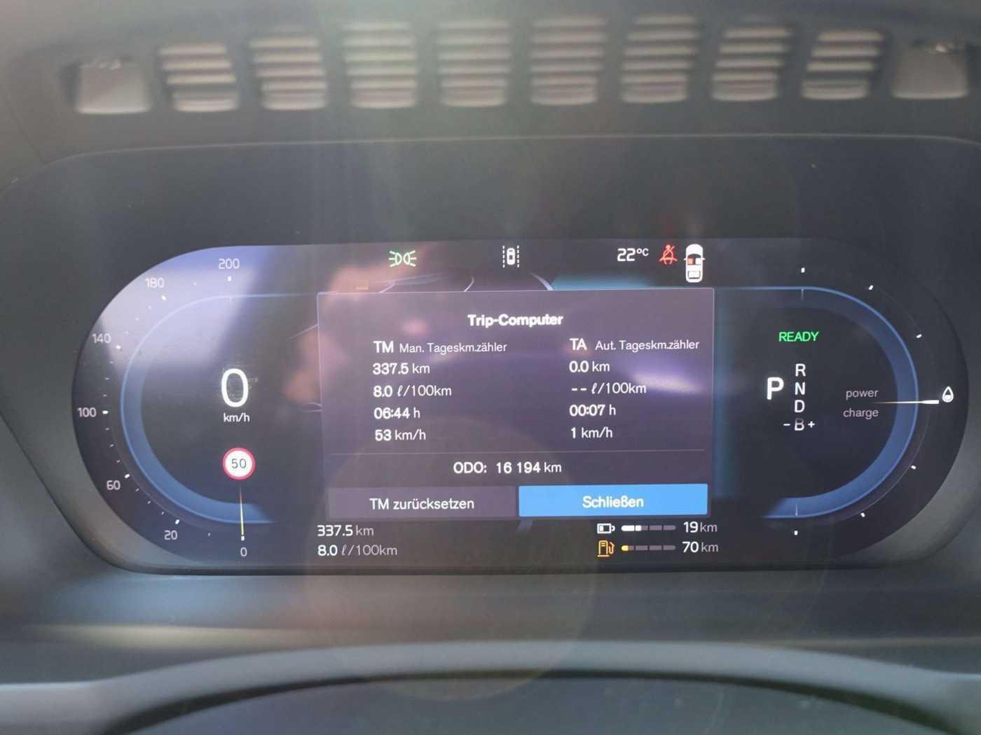 Volvo  Plus T8 AWD/HeadUP/360°/BLIS/B&W/FourC/Pano