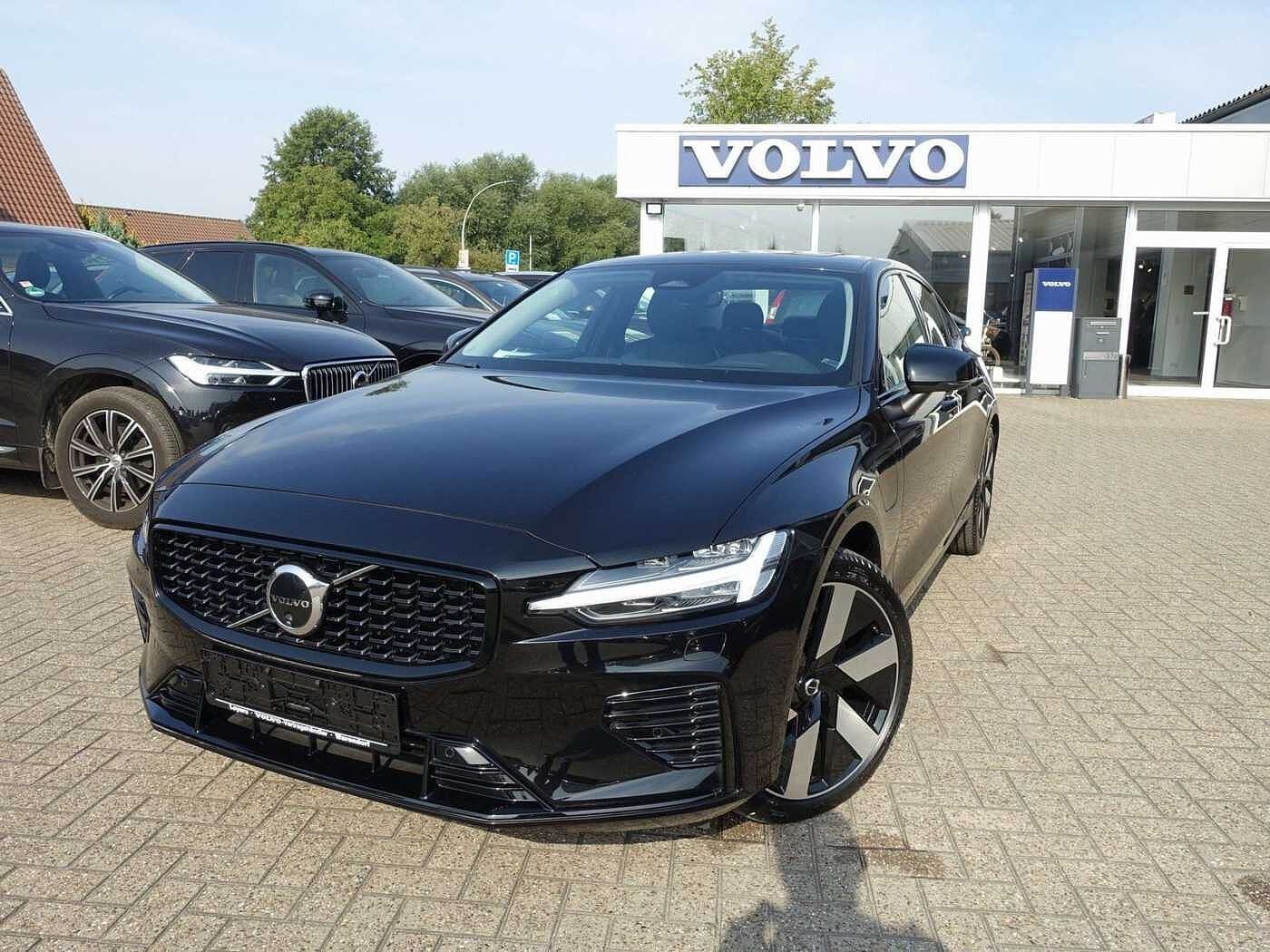 Volvo  Recharge Ultimate T8 AWD/360°/B&W/Massage