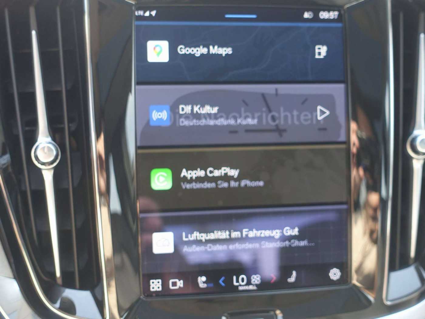 Volvo  Recharge Ultimate T8 AWD/360°/B&W/Massage
