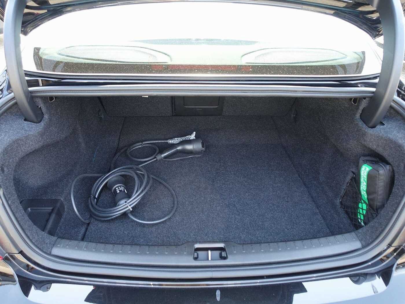 Volvo  Recharge Ultimate T8 AWD/360°/B&W/Massage