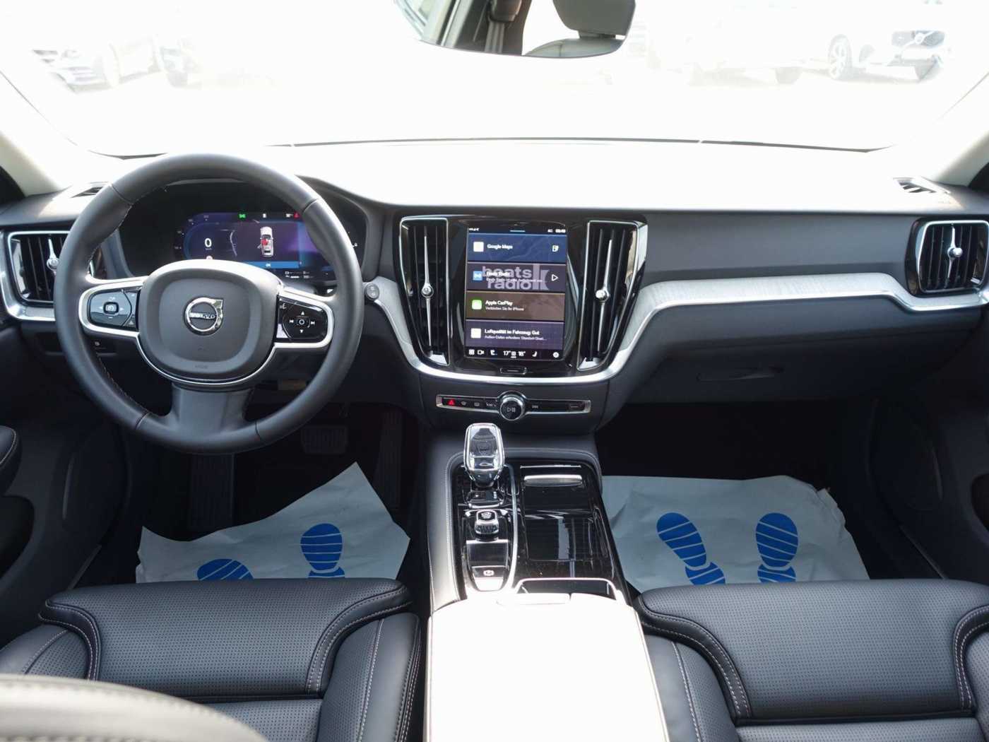 Volvo  Plus T6 AWD/AHK/Pano/360°/H&K/Sitzkühlung