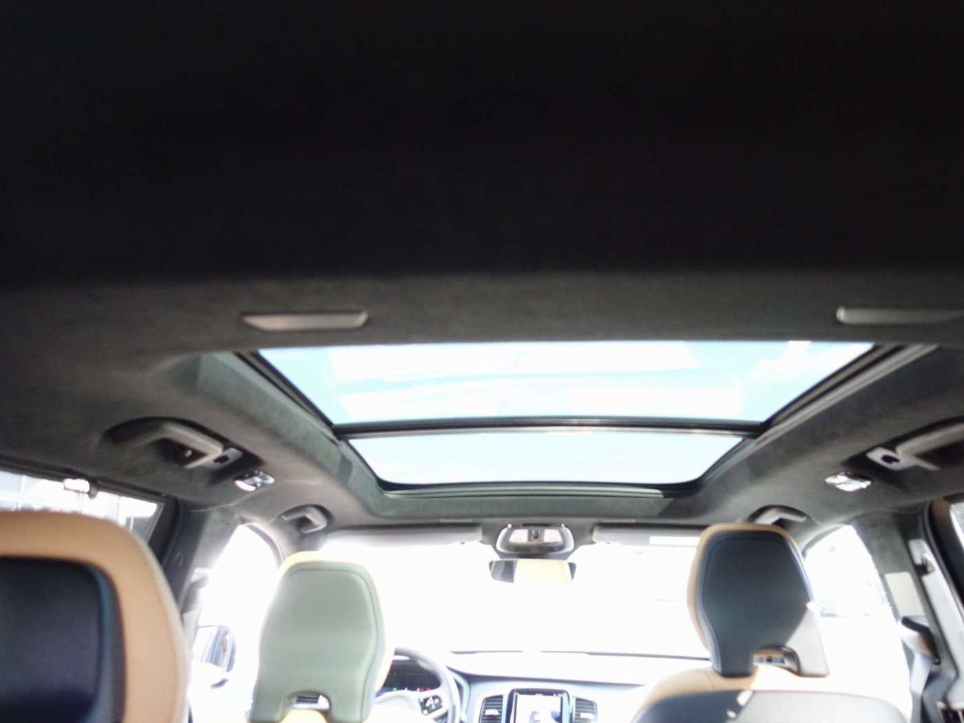Volvo  Ultra, T8 AWD/Massage/360°/Pano/FourC/AHK