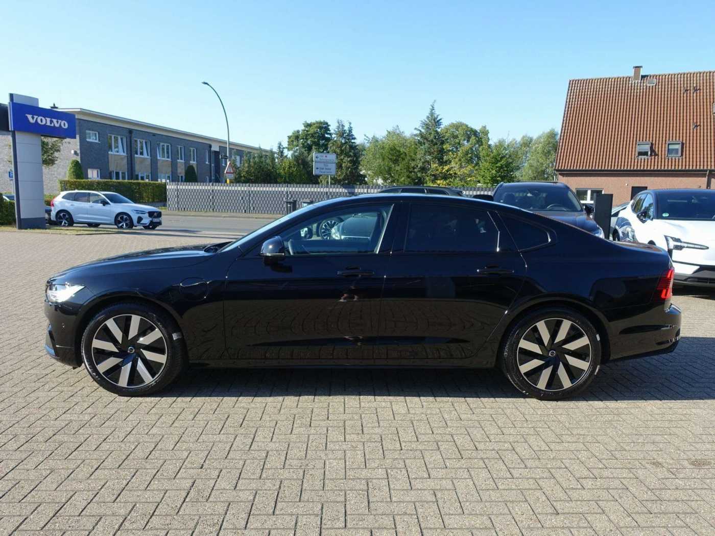 Volvo  Recharge Ultimate T8 AWD/360°/Head-Up/H&K
